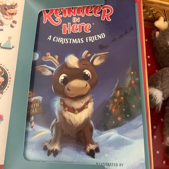 - - Reindeer In Here A Christmas Friend HC Book Plush Gift Set elf on shelf - Picture 3 of 5